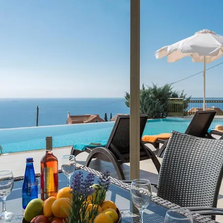 Lourdas Beach View Villa Влахата Экстерьер фото